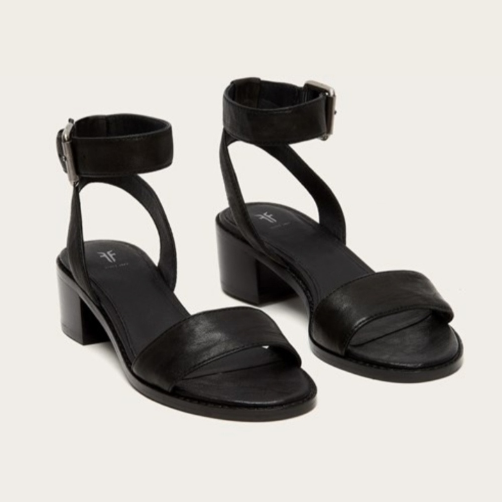 Frye Cindy heeled sandals (black)